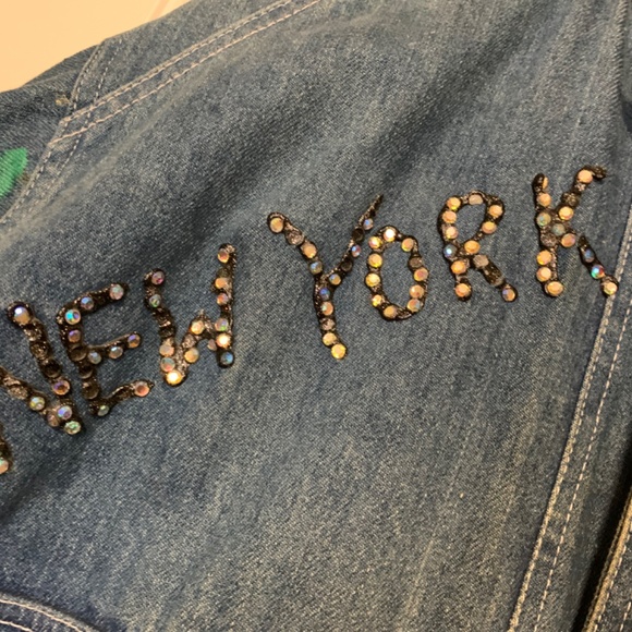 Vintage Embellished Jean Jacket with World Trade Center - Picture 3 of 10